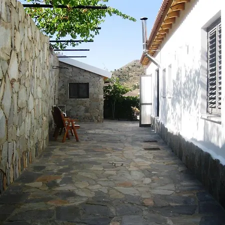 Country house Danai House