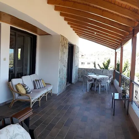 Country house Danai House